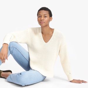 Everlane Cream V-Neck Ribbed Sweater